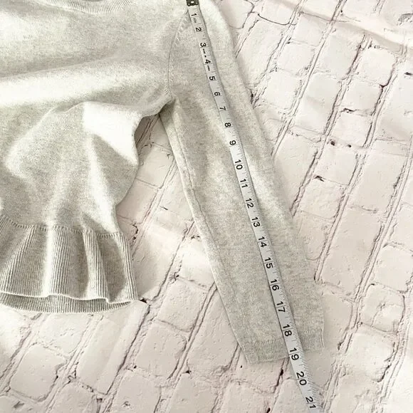 Express Gray Peplum Crew Neck Ruffle Hem Sweater S Office Wear Casual - Picture 7 of 9